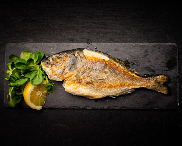 Doradă la grătar Meniu George's Fisheries