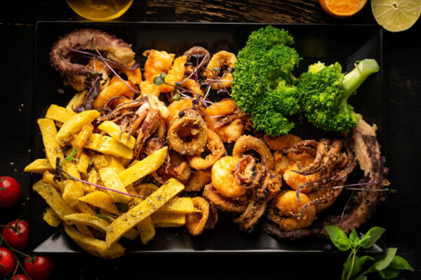 Platou cu fructe de mare pentru 2 persoane Meniu George's Fisheries